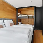 Alpine Chic - Fireplace Views & ゼー