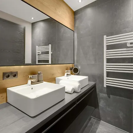 Alpine Chic - Fireplace Views & * 湖城