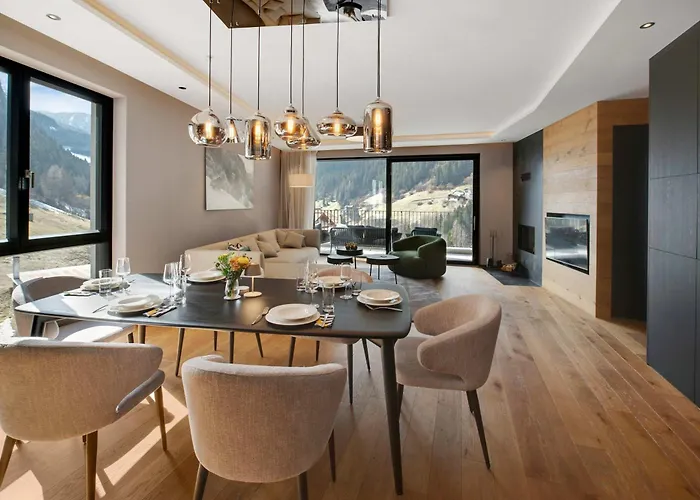 アパート Alpine Chic - Fireplace Views &